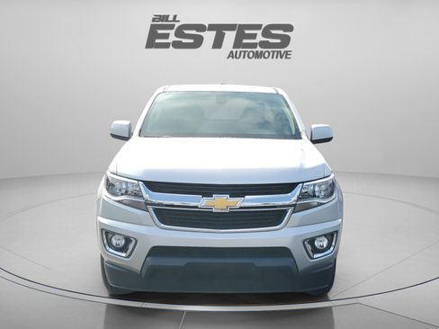 Used 2017 Chevrolet Colorado LT w/ LT Convenience Package RWD image 6