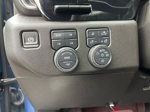 Used 2025 Chevrolet Silverado 2500 LTZ w/ Trail Boss Package image 26