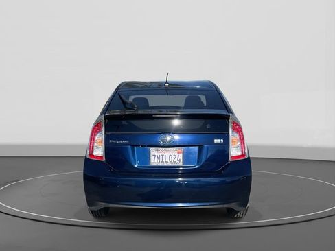Used 2015 Toyota Prius Three image 5