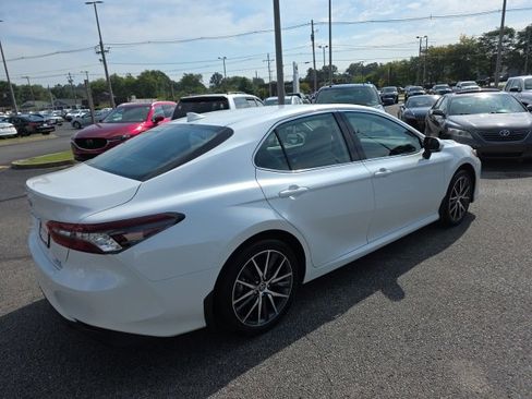 Certified 2024 Toyota Camry XLE image 5
