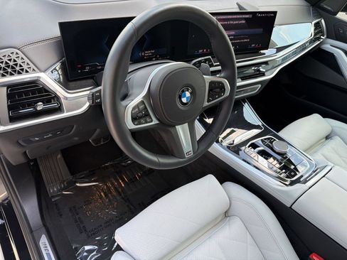 Used 2026 BMW X5 sDrive40i w/ M Sport Package RWD image 4