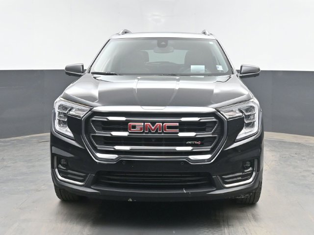 Used 2022 GMC Terrain AT4 w/ Infotainment Package II AWD/4WD image 3