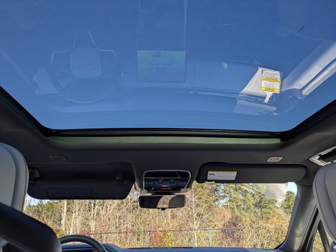 New 2026 Land Rover Range Rover Sport SE image 23