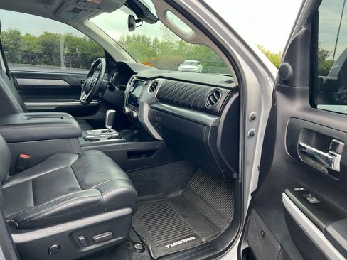 Used 2020 Toyota Tundra Platinum AWD/4WD image 10
