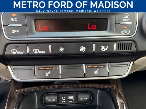 Used 2020 Kia Sorento EX AWD/4WD image 17