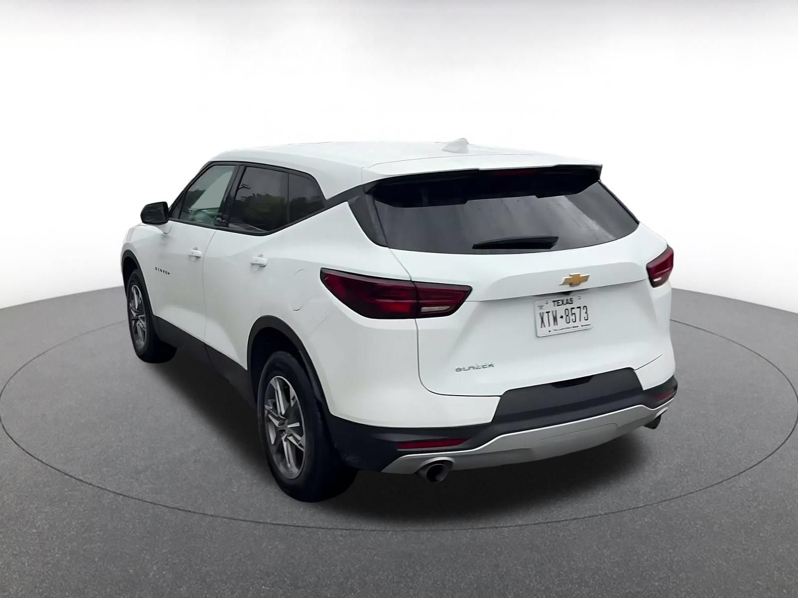 Used 2026 Chevrolet Blazer LT FWD image 10