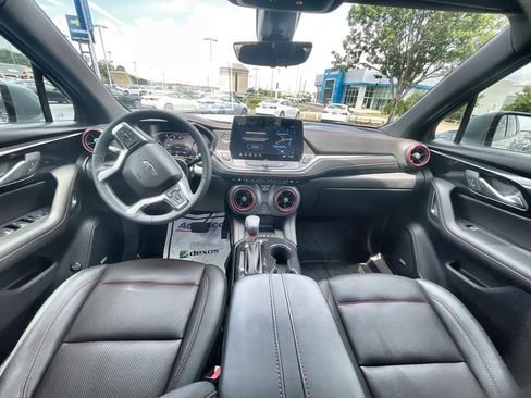Used 2025 Chevrolet Blazer RS w/ Driver Confidence II Package FWD image 20