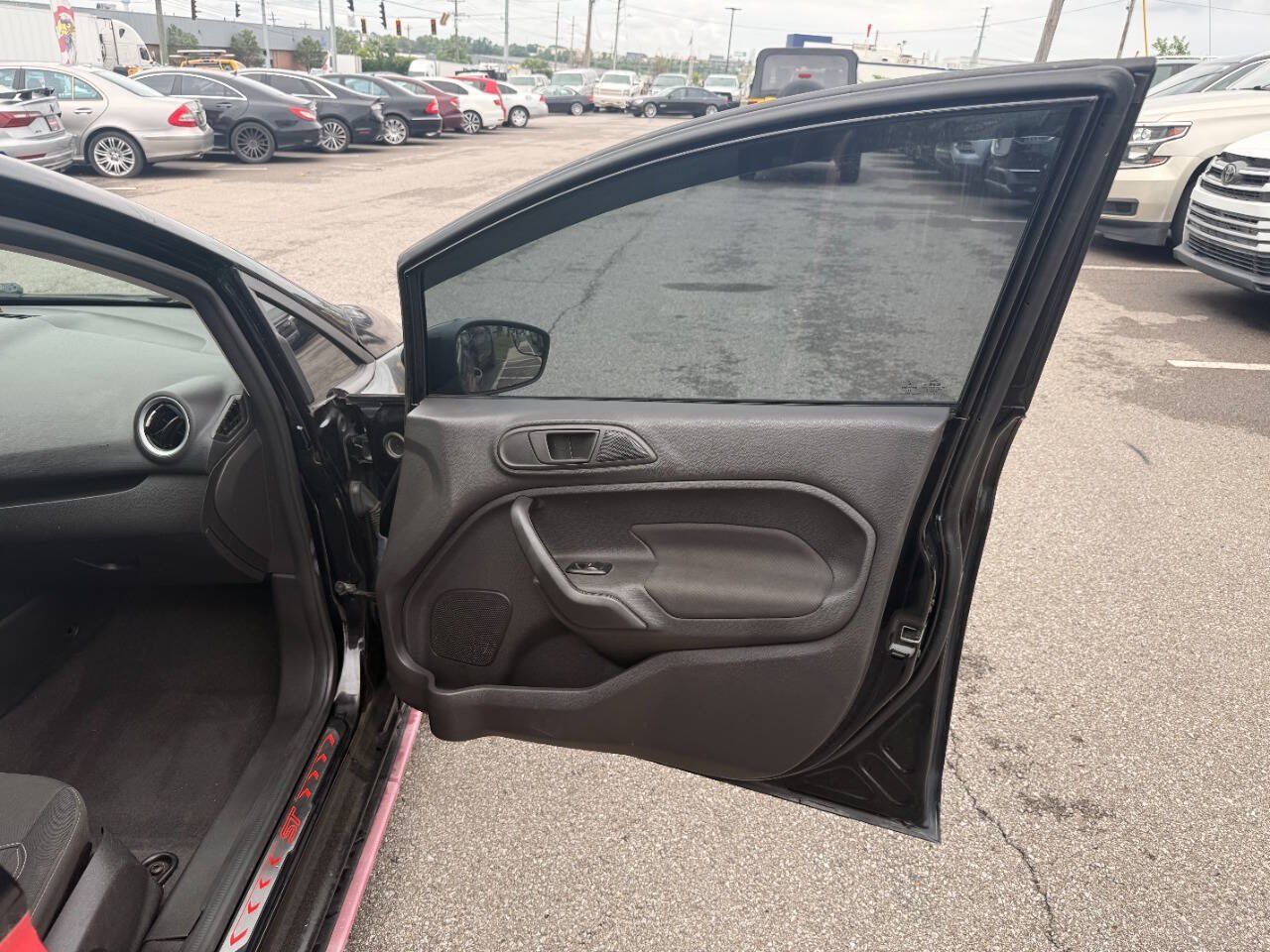Used 2019 Ford Fiesta SE w/ Equipment Group 201A FWD image 31