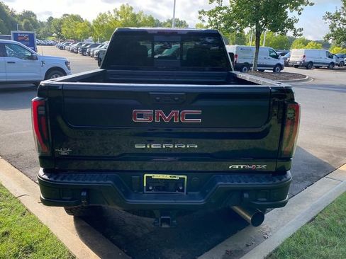 Used 2024 GMC Sierra 2500 AT4X w/ AT4X AEV Edition AWD/4WD image 30