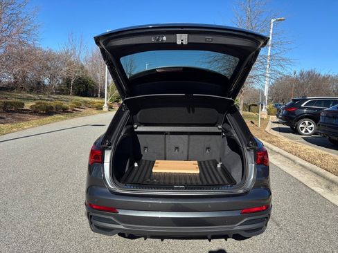 Certified 2025 Audi Q3 2.0T Premium Plus w/ Premium Plus Package image 14