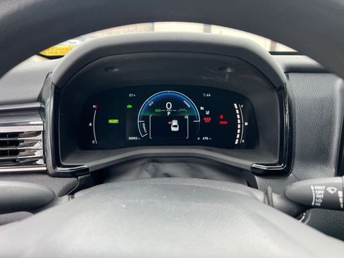 Used 2025 Toyota Camry LE image 40