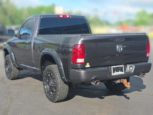 Used 2016 RAM 1500 Express AWD/4WD image 4