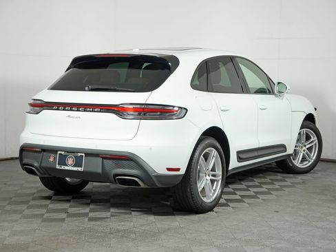 Certified 2025 Porsche Macan w/ Premium Package Plus AWD/4WD image 7