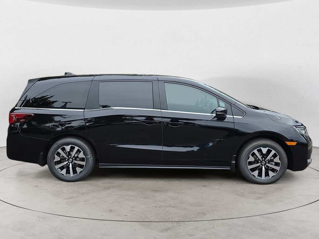 Certified 2026 Honda Odyssey EX-L image 4