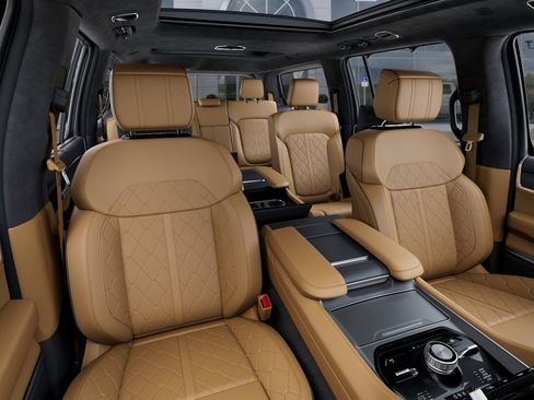 New 2026 Jeep Grand Wagoneer Summit AWD/4WD image 17