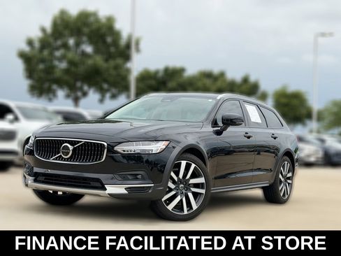 Certified 2025 Volvo V90 B6 Cross Country Ultra AWD/4WD image 2