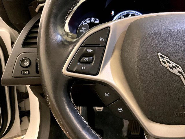Used 2015 Chevrolet Corvette Stingray Coupe w/ Battery Protection Package RWD image 17