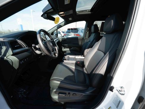 Used 2025 Honda Odyssey Sport-L image 9