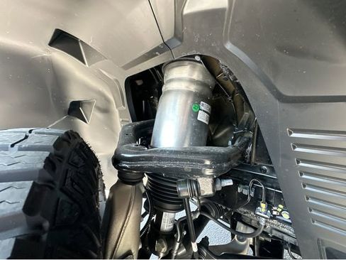 New 2024 GMC Hummer EV 3X w/ Extreme Off-Road Package image 37