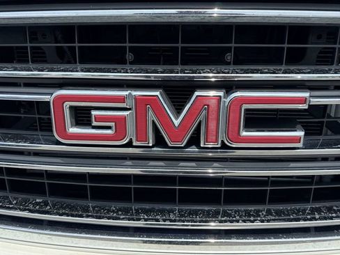Used 2015 GMC Yukon SLT AWD/4WD image 31