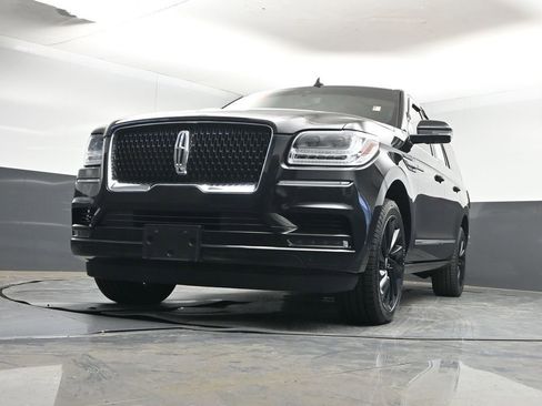 Used 2020 Lincoln Navigator L Reserve w/ Equipment Group 208A Reserve image 31