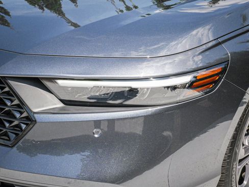 Used 2024 Honda Accord EX-L image 6