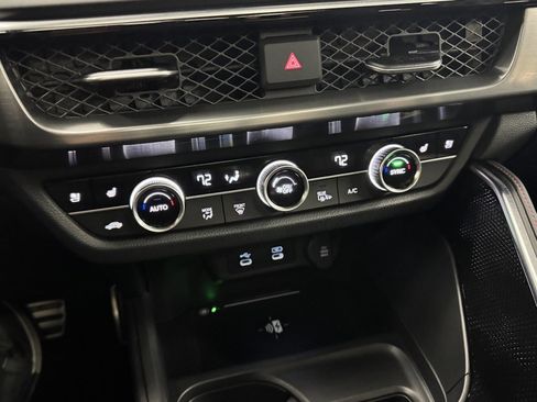 Used 2025 Acura ADX A-Spec image 28