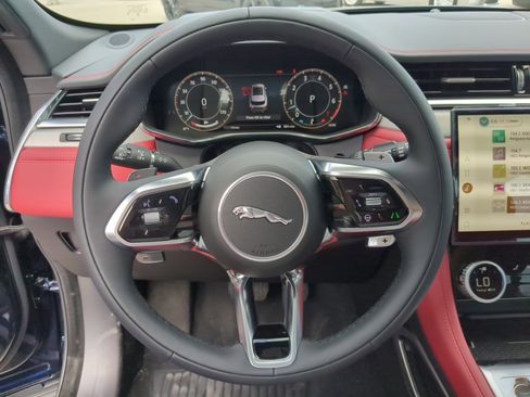 New 2026 Jaguar F-PACE R-Dynamic S image 30