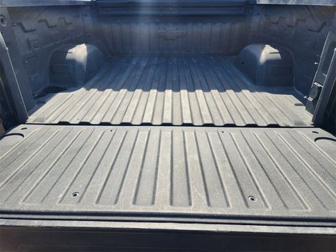 Used 2019 Chevrolet Silverado 1500 LT Trail Boss image 30