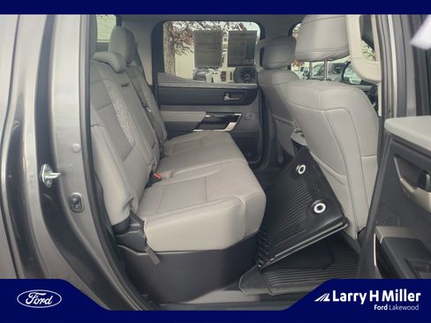 Used 2023 Toyota Tundra Limited w/ Power Package image 18
