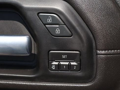 Used 2020 GMC Sierra 2500 Denali w/ Denali Ultimate Package image 16