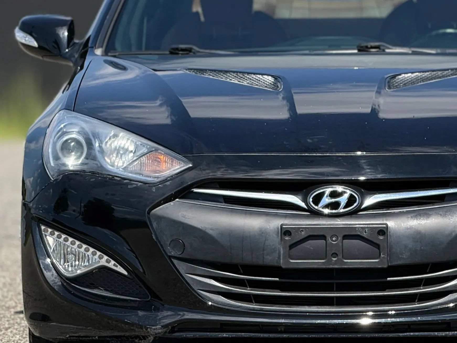 Used 2013 Hyundai Genesis 3.8 RWD image 11
