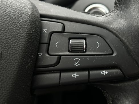 Used 2019 Cadillac XT4 Luxury image 92