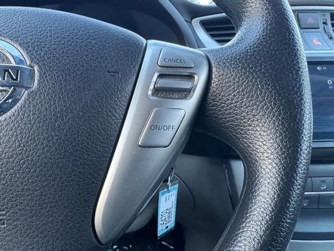 Used 2015 Nissan Sentra S image 18