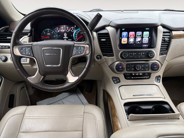 Used 2017 GMC Yukon Denali AWD/4WD image 10