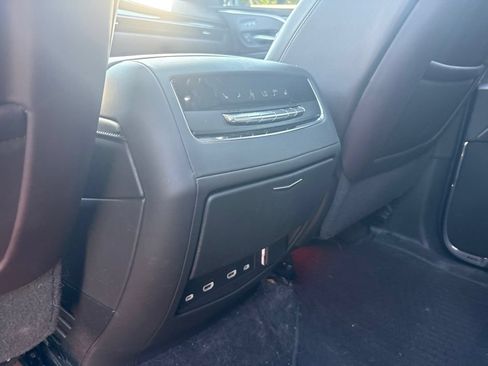 Used 2023 Cadillac Escalade Sport Platinum w/ LPO, ONYX Package AWD/4WD image 19