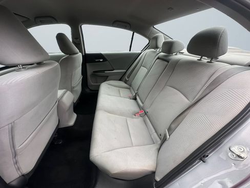 Used 2017 Honda Accord LX image 13