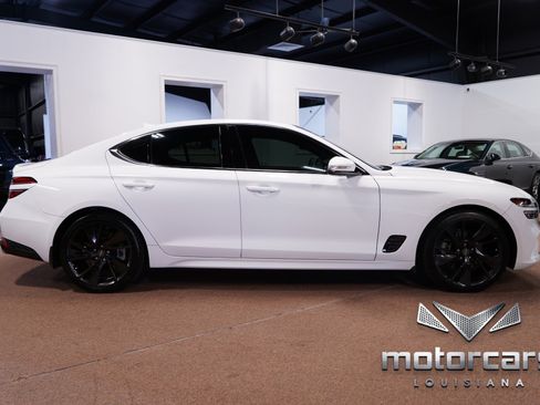 Used 2023 Genesis G70 2.0T w/ Sport Prestige Package image 8