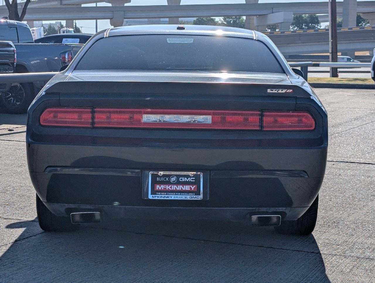 Used 2009 Dodge Challenger SRT8 w/ SRT Option Group II RWD image 4