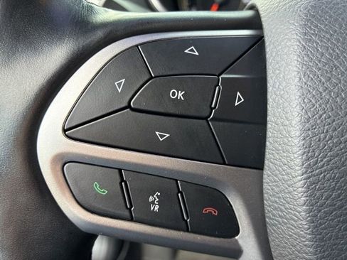 Used 2020 Jeep Cherokee High Altitude image 27