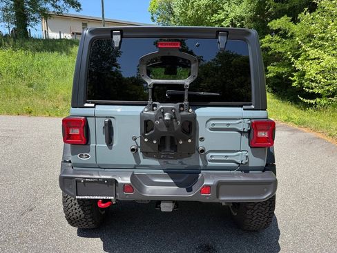 Used 2024 Jeep Wrangler Unlimited Rubicon w/ Safety Group AWD/4WD image 7