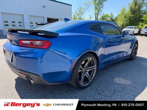 Certified 2017 Chevrolet Camaro SS RWD image 2