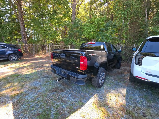 Used 2021 Chevrolet Colorado W/T w/ Custom Special Edition AWD/4WD image 7