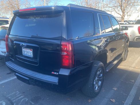 Used 2019 Chevrolet Tahoe LT image 3