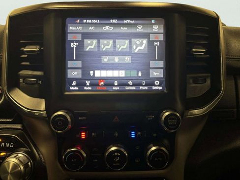 Used 2021 RAM 1500 Laramie image 33