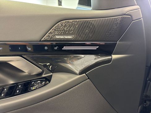 New 2026 BMW 530i image 12