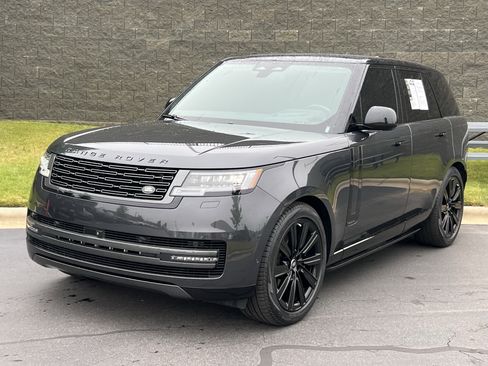 Used 2024 Land Rover Range Rover Autobiography AWD/4WD image 1