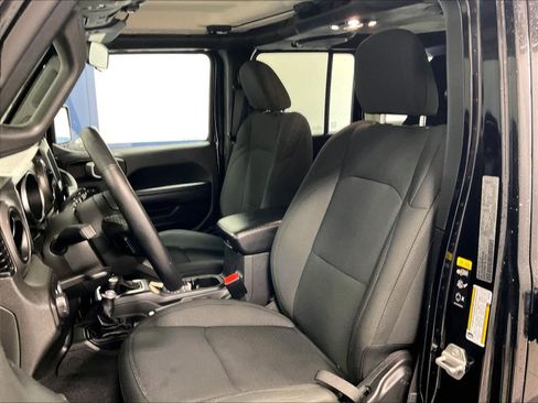 Used 2021 Jeep Wrangler Unlimited Sport AWD/4WD image 10