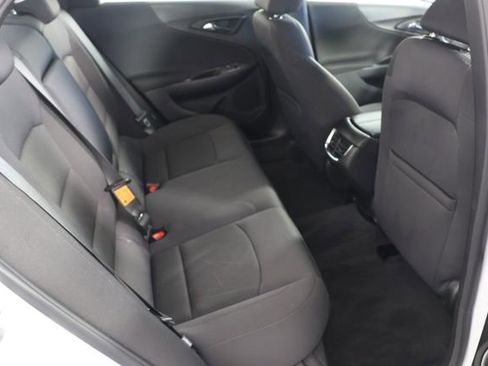 Used 2022 Chevrolet Malibu LT image 21