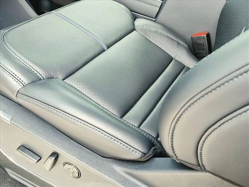 New 2026 Ford F250 Platinum AWD/4WD image 4
